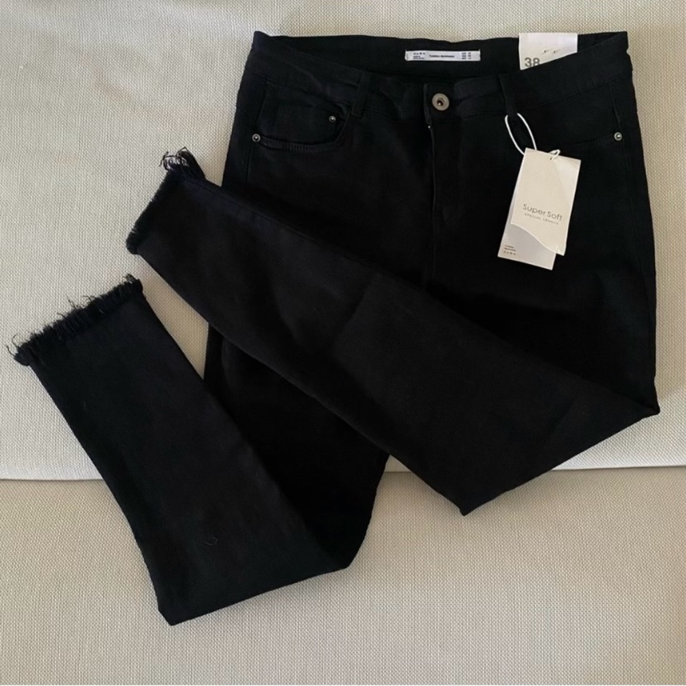 Zara Super Soft ankle length jeans